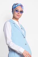 Tesettür giyim MAVİ  ALVİNA YANDAN YIRTMAÇLI ÖNDEN DÜĞMELİ YELEK 4185