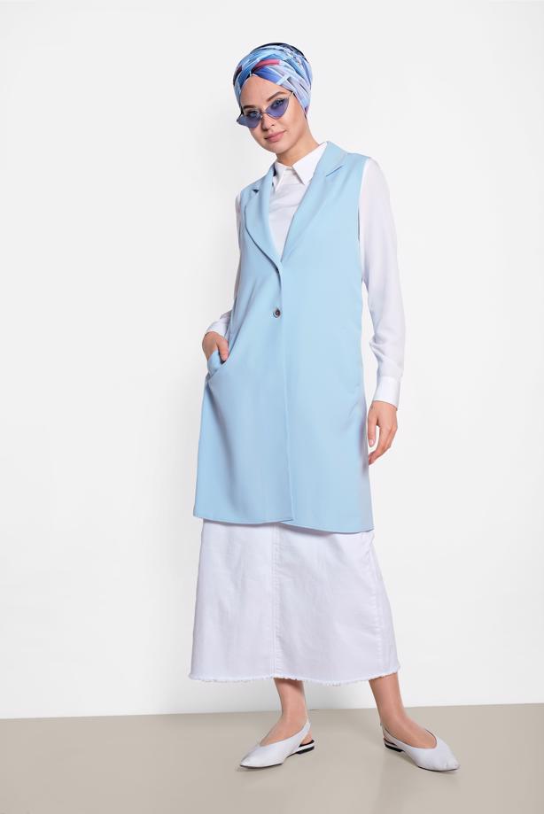 Tesettür giyim MAVİ  ALVİNA YANDAN YIRTMAÇLI ÖNDEN DÜĞMELİ YELEK 4185 - TRENDTESETTÜR