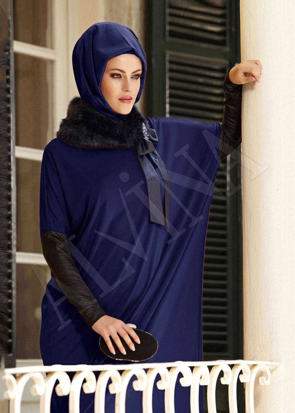 Tesettür giyim LACİVERT ALVİNA DERİ DETAYLI KÜRKLÜ ELBİSE 4389 