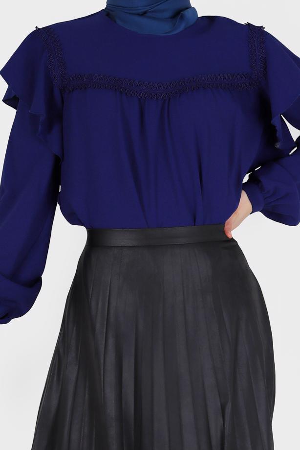 Hijab clothing NAVY BLUE GUIPURE DETAIL FRILLED BLOUSE 40332  - TRENDTESETTÜR