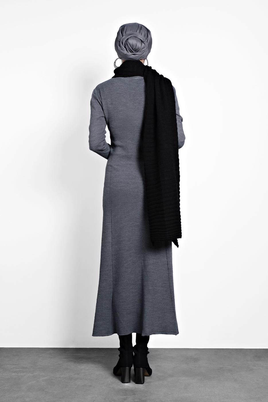 Tesettür giyim GRİ ALVİNA FİTİLLİ TRİKO ELBİSE 40047 