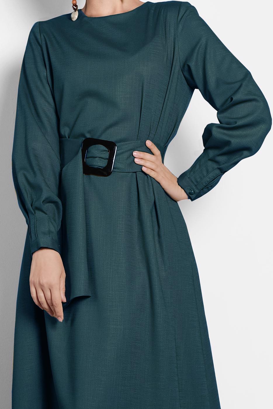 Tesettür giyim YEŞİL ARKADAN FERMUARLI KUŞAKLI ELBİSE 40215