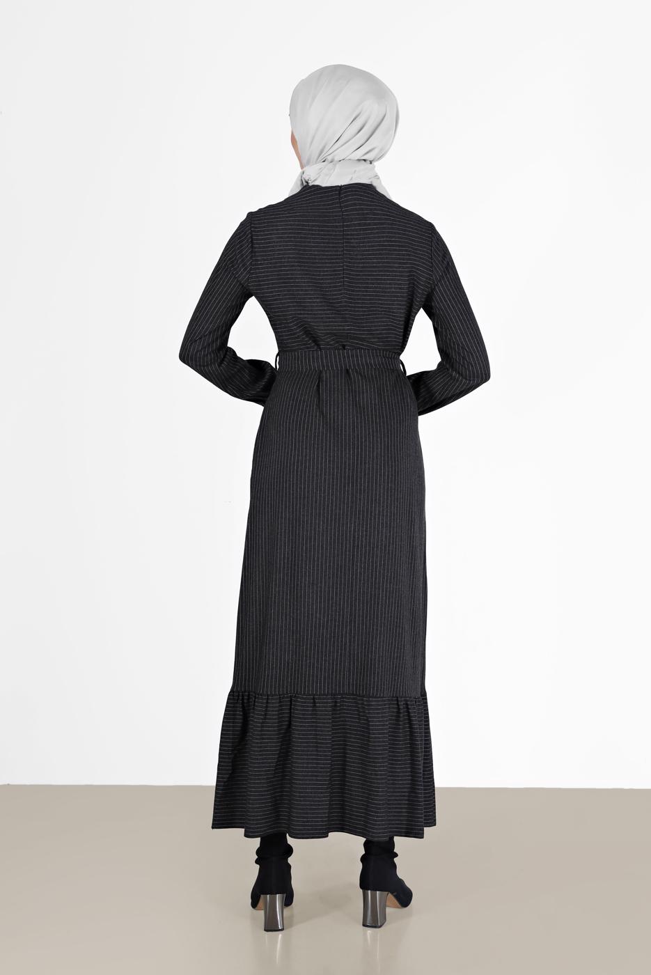 Vêtements hijab NOIR ROBE À RAYURES AVEC CEINTURE 40271