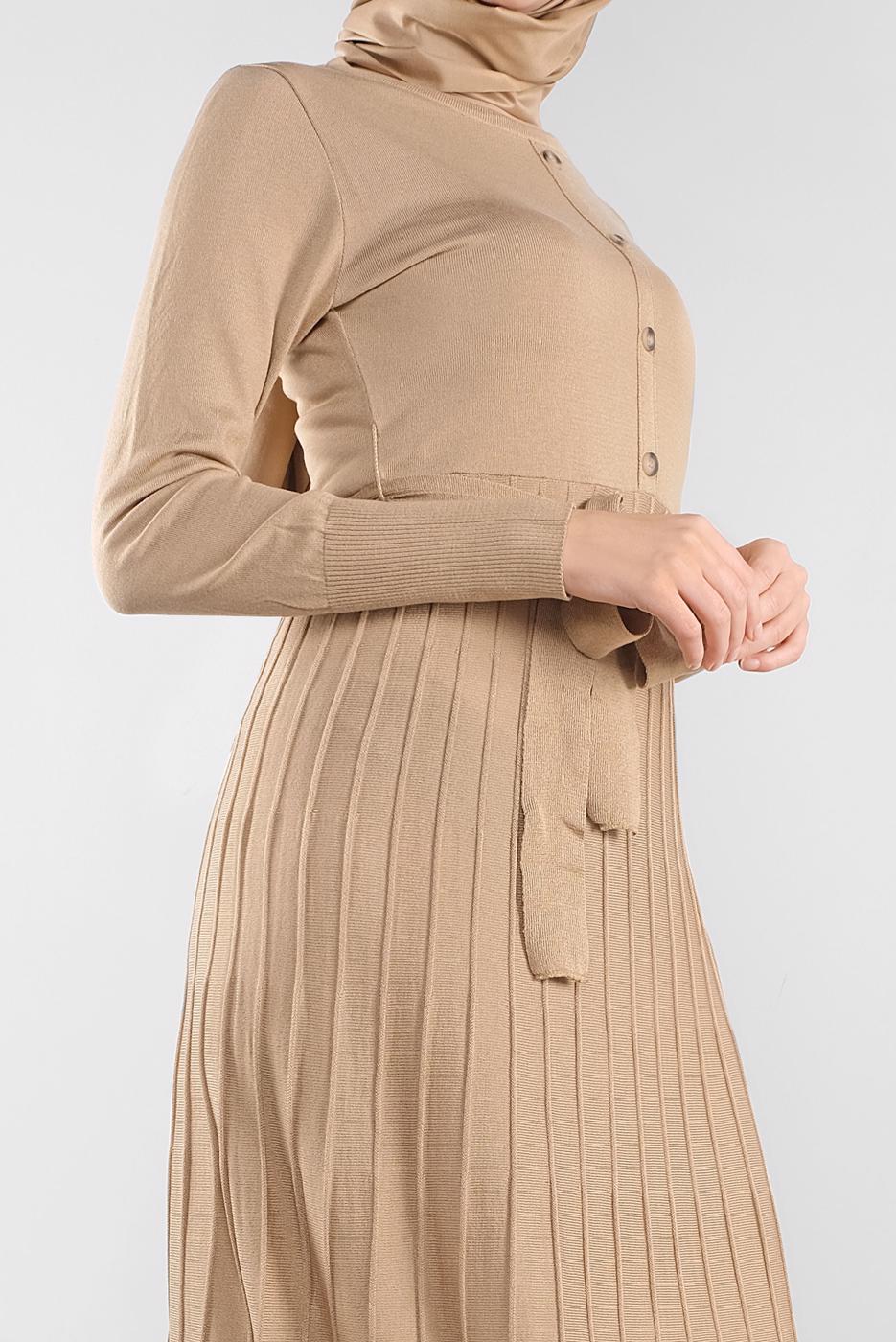 Tesettür giyim KAHVE ETEĞİ PİLELİ DÜĞMELİ TRİKO ELBİSE 41031 