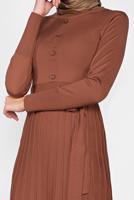Tesettür giyim TURUNCU ETEĞİ PİLELİ DÜĞMELİ TRİKO ELBİSE 41031 