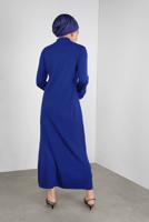 Tesettür giyim LACİVERT MANŞETLERİ KÜRKLÜ İŞLEMELİ TRİKO ELBİSE 41034 