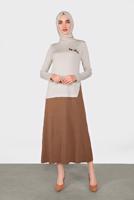 Tesettür giyim BEJ ETEĞİ PİLE GÖRÜNÜMLÜ İKİ RENK TRİKO ELBİSE 41035 