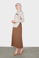 Tesettür giyim BEJ ETEĞİ PİLE GÖRÜNÜMLÜ İKİ RENK TRİKO ELBİSE 41035 