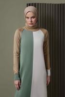 Tesettür giyim YEŞİL ALVİNA ÜÇ RENKLİ TRİKO ELBİSE T 42084