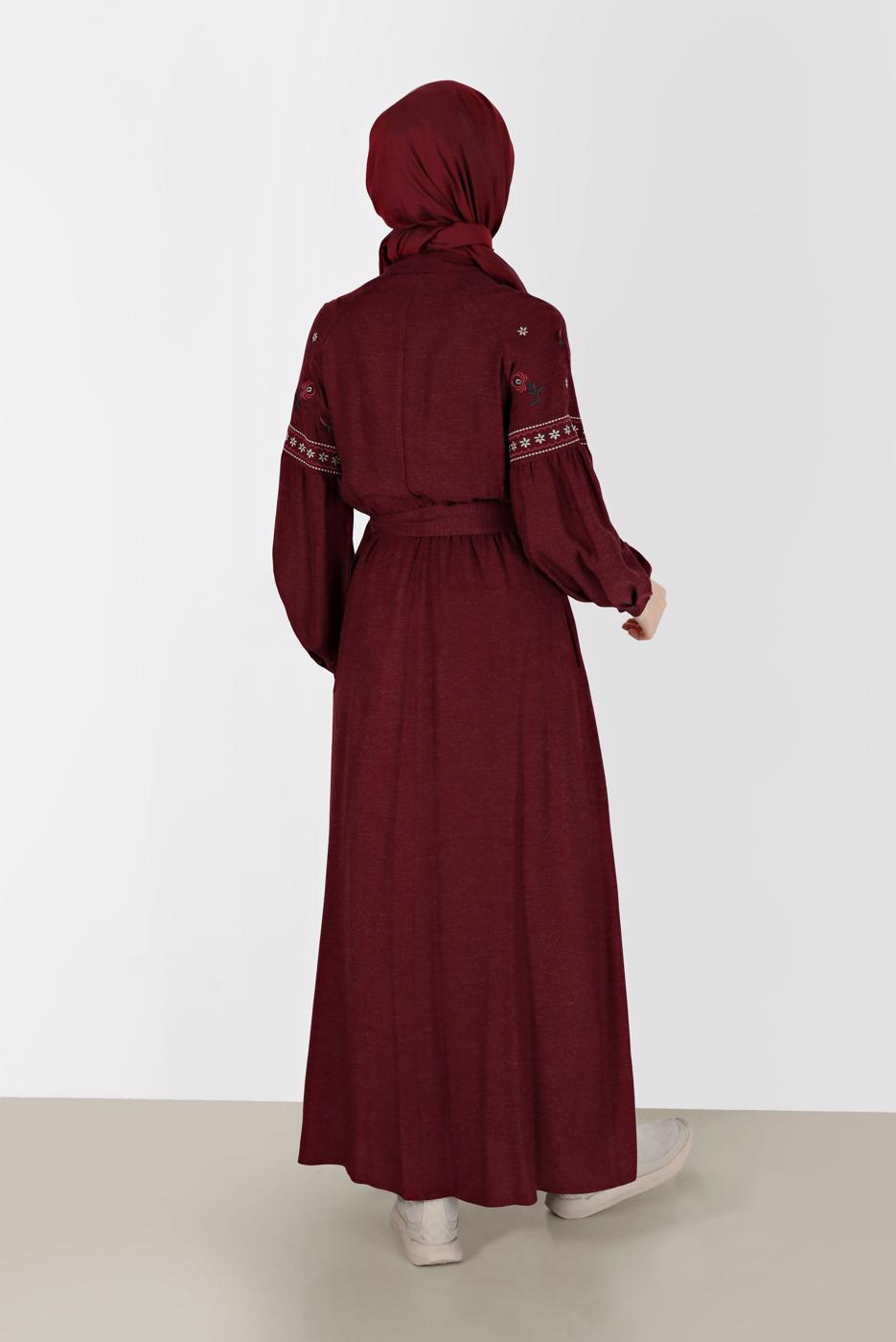 Tesettür giyim BORDO ALVİNA NAKIŞ DETAYLI ELBİSE T 42387