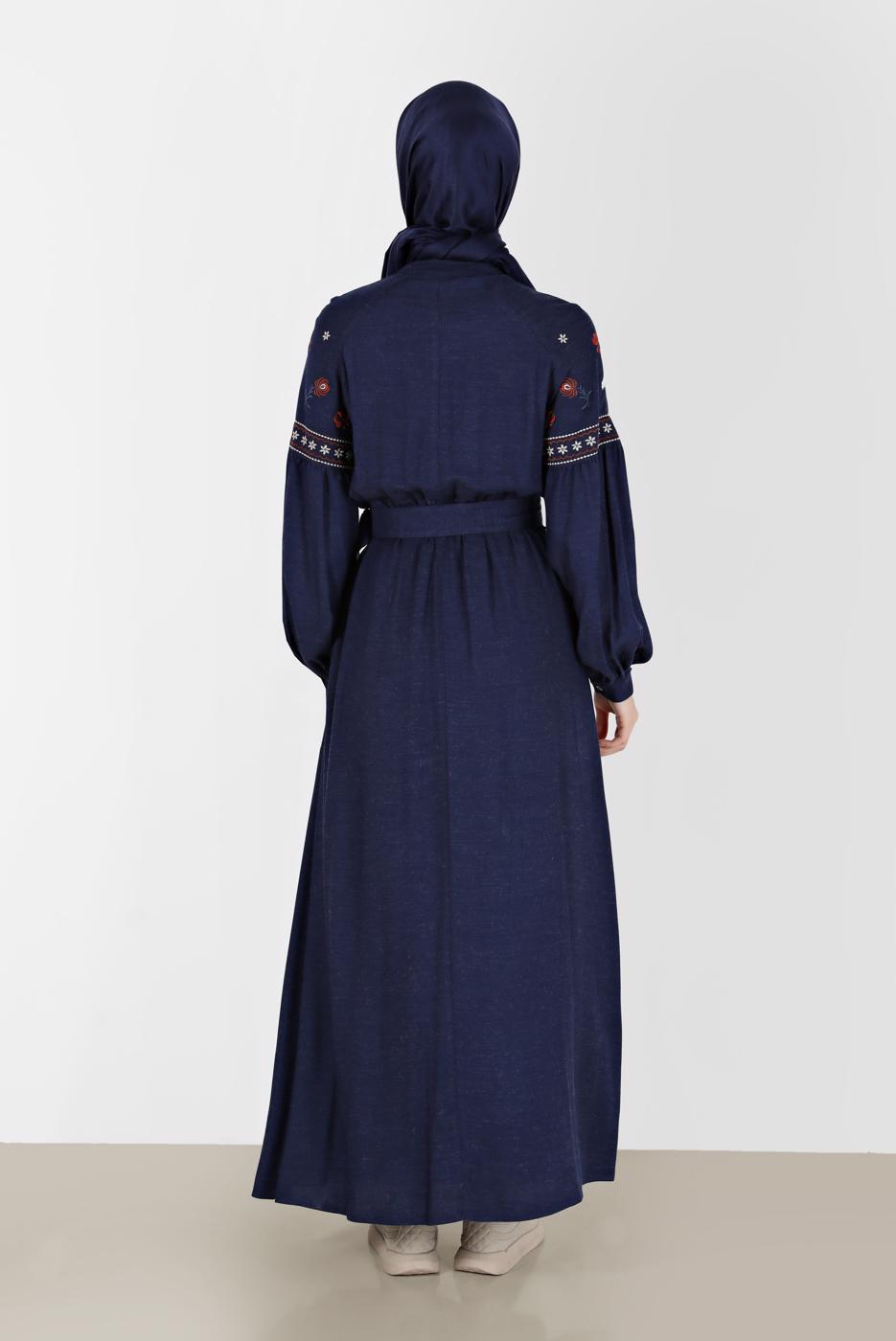 Tesettür giyim LACİVERT ALVİNA NAKIŞ DETAYLI ELBİSE T 42387
