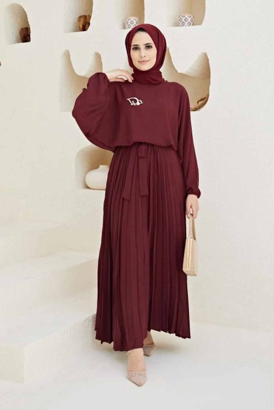 Vêtements hijab ROUGE BORDEAUX ROBE CEINTURÉE AVEC JUPE PLISSÉE 80001