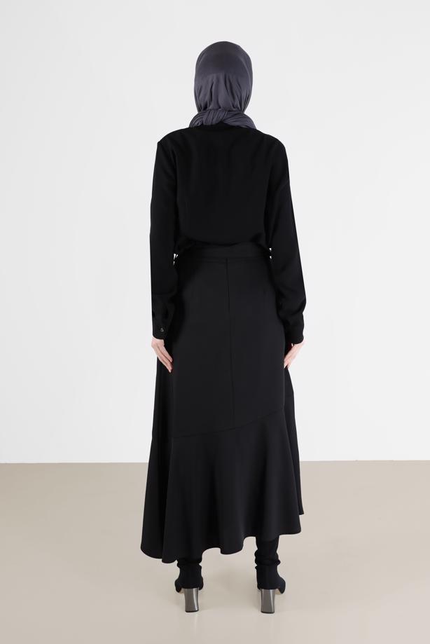 Tesettür giyim SİYAH ASİMETRİK KESİM VOLANLI KEMERLİ ETEK 60002 - TRENDTESETTÜR