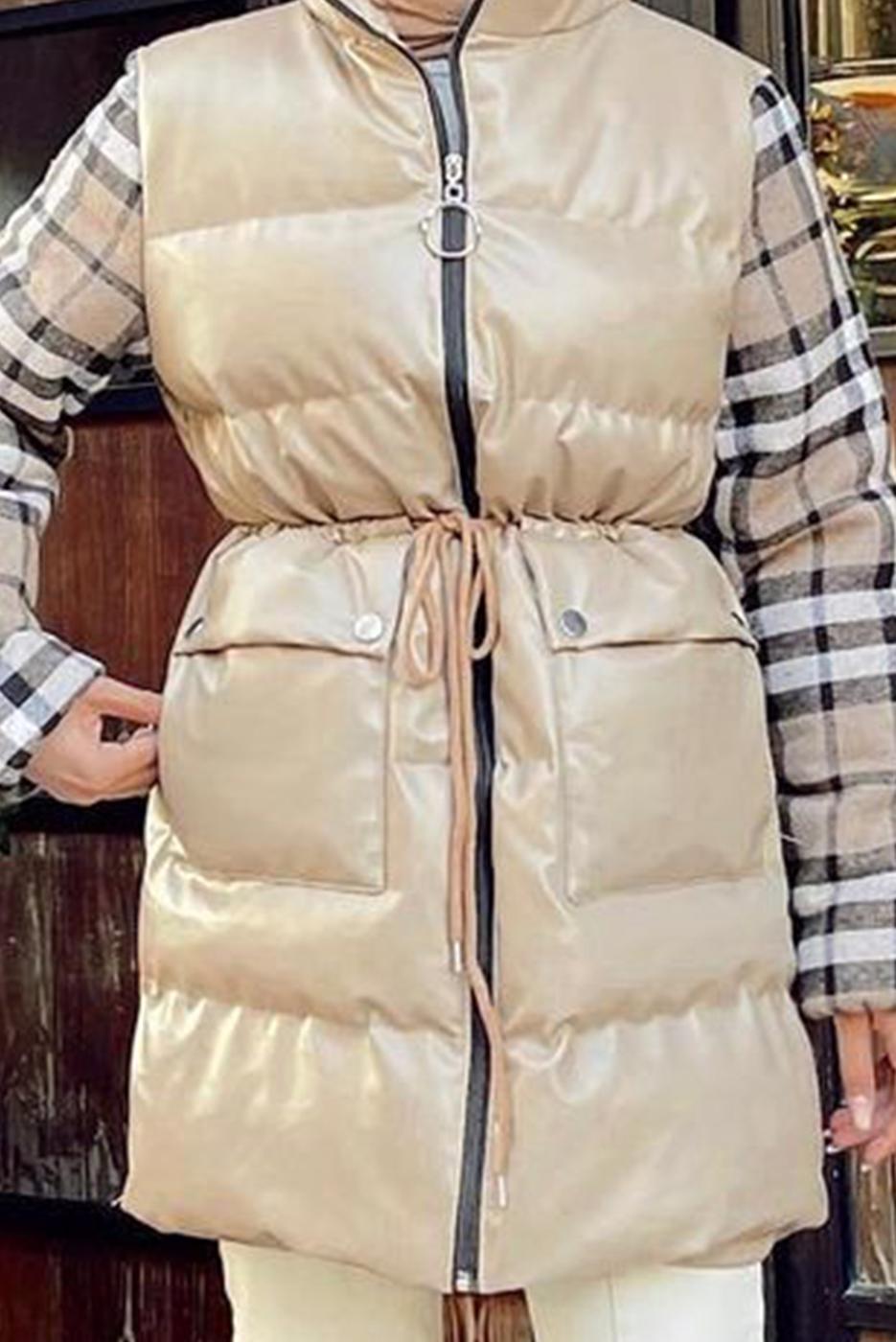 Tesettür giyim VİZON BELİ BÜZGÜLÜ KOLLARI EKOSE DESENLİ KABAN 041