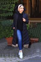 Tesettür giyim LACİVERT KAPÜŞONLU ŞİŞME KABAN T 0041	