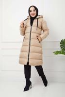 Tesettür giyim BEJ KAPÜŞONLU CEPLİ ŞİŞME KABAN 2306 