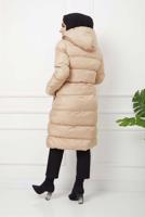 Tesettür giyim BEJ KAPÜŞONLU CEPLİ ŞİŞME KABAN 2306 