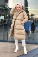 Tesettür giyim BEJ KAPÜŞONLU ŞİŞME KABAN 5555 