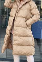 Tesettür giyim BEJ KAPÜŞONLU ŞİŞME KABAN 5555 