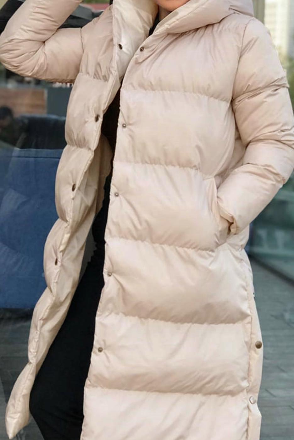 Tesettür giyim BEJ KAPÜŞONLU ÇITÇITLI ŞİŞME KABAN 6555 