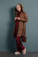 Tesettür giyim TABA KÜRK DETAYLI CEPLİ ŞİŞME KABAN 90055 