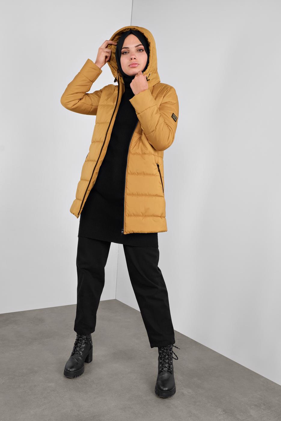 Tesettür giyim TURUNCU CEPLİ KAPÜŞONLU ŞİŞME KABAN 90134 