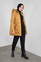 Tesettür giyim TURUNCU CEPLİ KAPÜŞONLU ŞİŞME KABAN 90134 