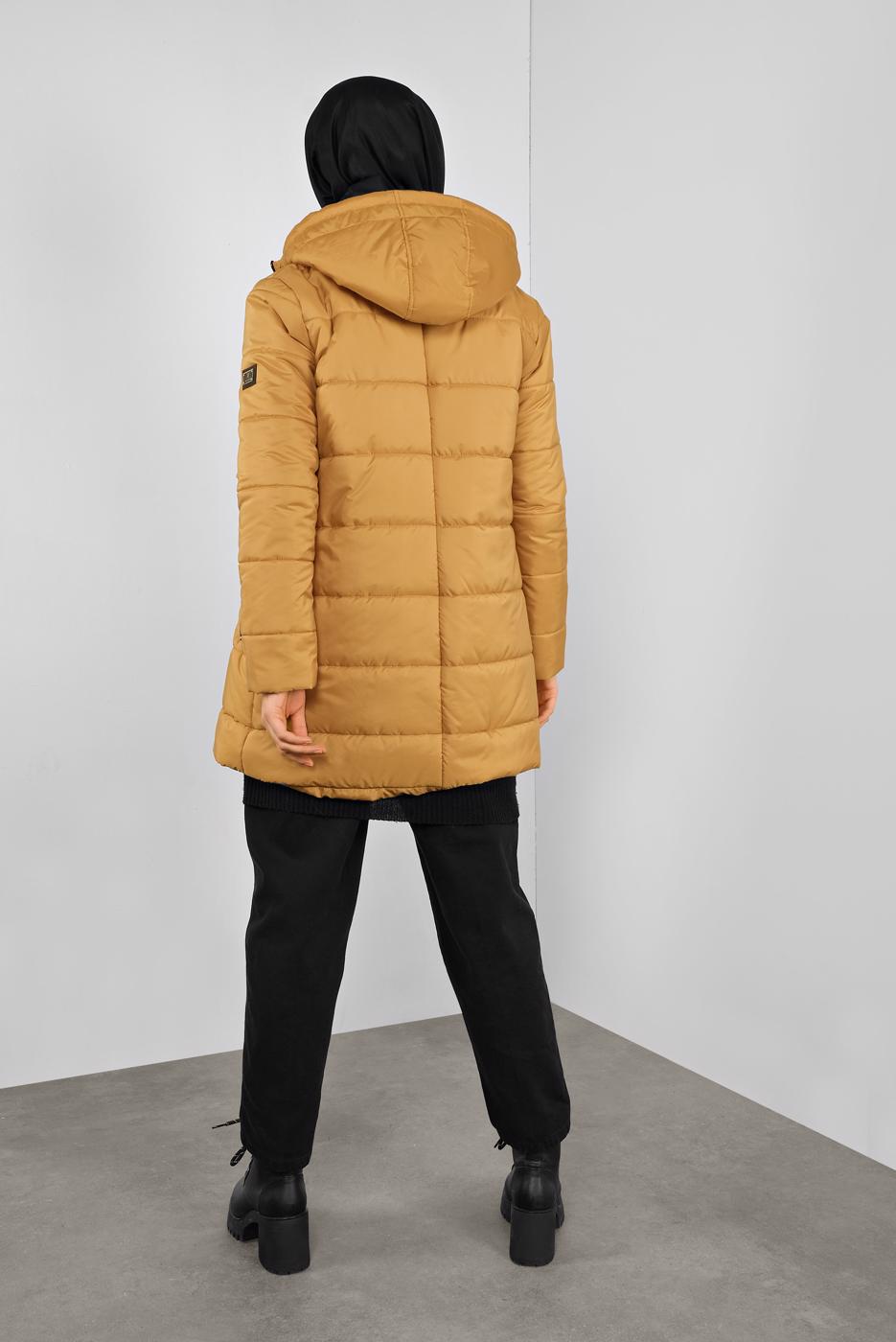 Tesettür giyim TURUNCU CEPLİ KAPÜŞONLU ŞİŞME KABAN 90134 