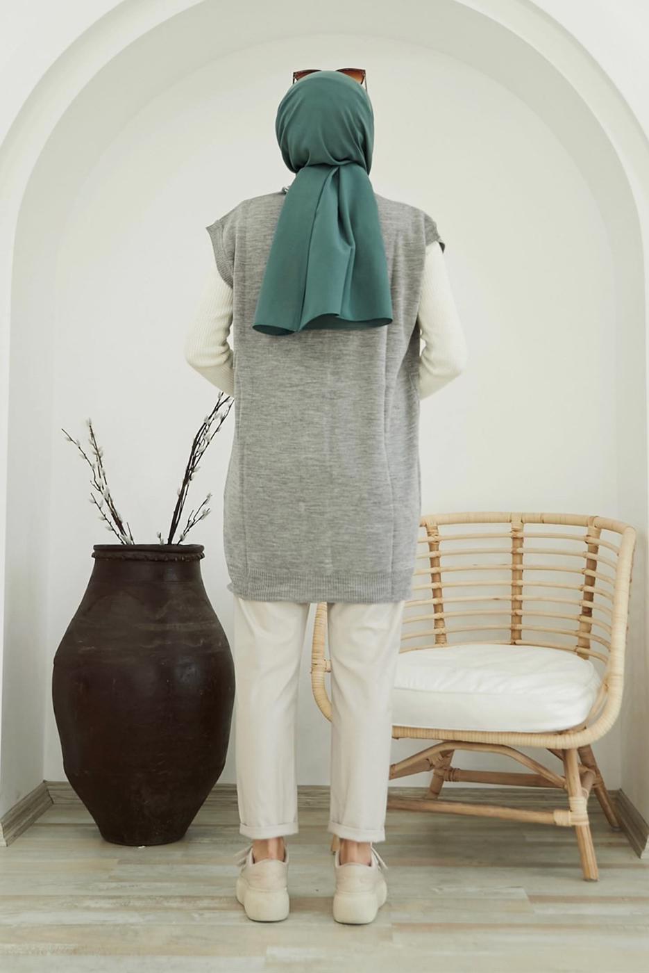 Hijab clothing GREY COLORED BUTTONED SWEATER 4220 