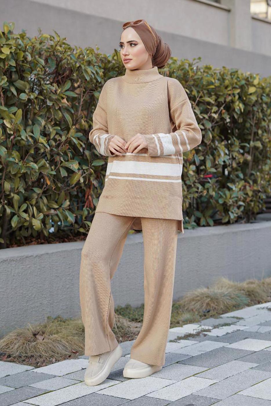 Hijab clothing BROWN STRIPE DETAIL 2-PIECE KNITWEAR PANTS SUIT 27501 