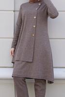 Tesettür giyim VİZON DÜĞME DETAYLI ASİMETRİK KESİM İKİLİ PANT. TAKIM 30000 