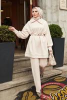 Tesettür giyim BEJ BELİ ZİNCİR DETAYLI YARASA KOL İKİLİ PANT. TAKIM 50001 