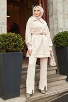 Tesettür giyim BEJ BELİ ZİNCİR DETAYLI YARASA KOL İKİLİ PANT. TAKIM 50001 