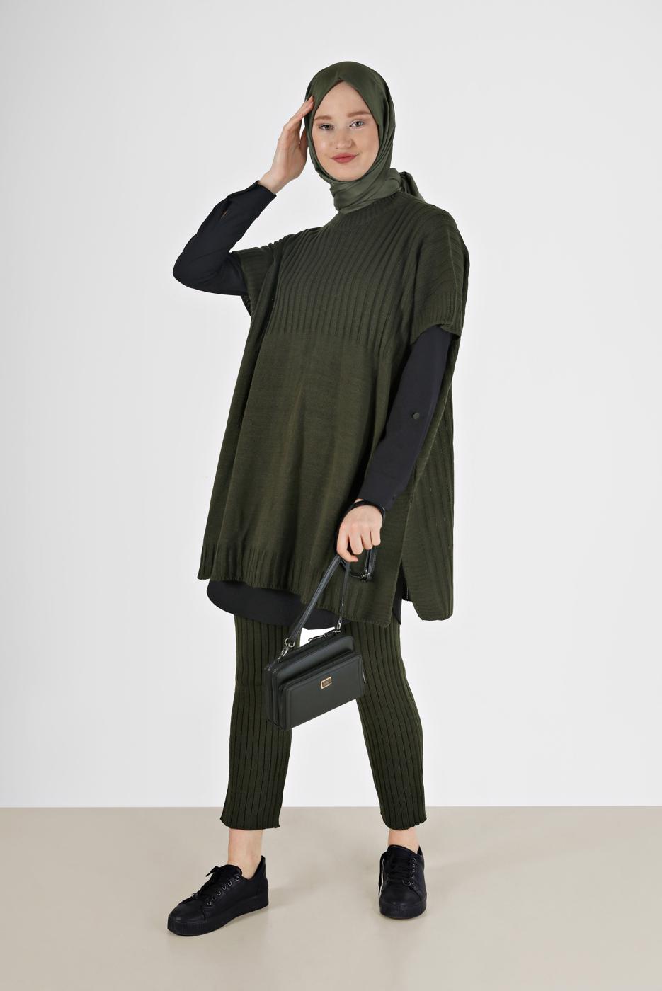 Vêtements hijab KAKI COSTUME EN MAILLE À MOTIF AUTONOME 00051