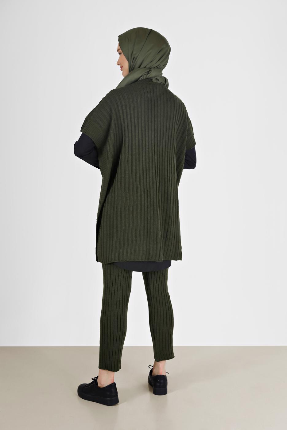 Vêtements hijab KAKI COSTUME EN MAILLE À MOTIF AUTONOME 00051