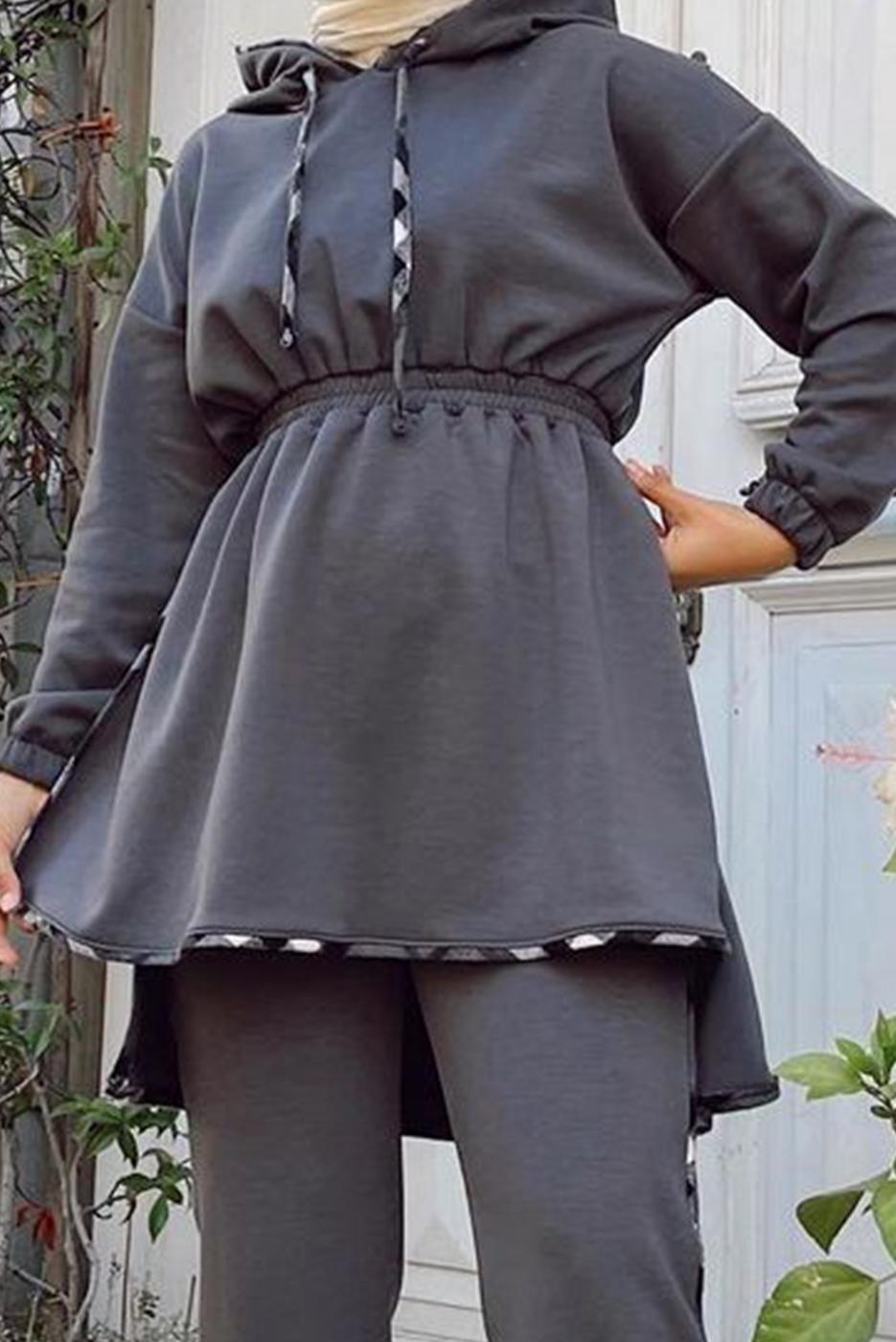 Tesettür giyim GRİ BELİ BÜZGÜLÜ KAPÜŞONLU İKİLİ PANT. TAKIM 145 