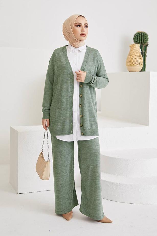 Tesettür giyim  DÜĞME DETAYLI BASIC İKİLİ TRİKO PANT. TAKIM 0411  - TRENDTESETTÜR