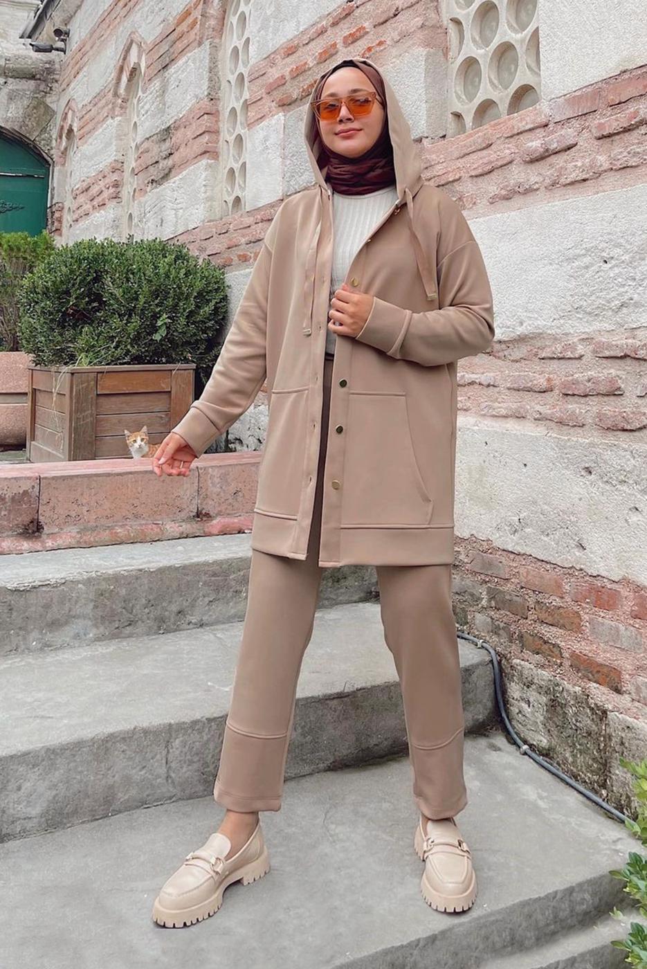 Tesettür giyim KAHVE CEP DETAYLI KAPÜŞONLU İKİLİ PANT. TAKIM 665 