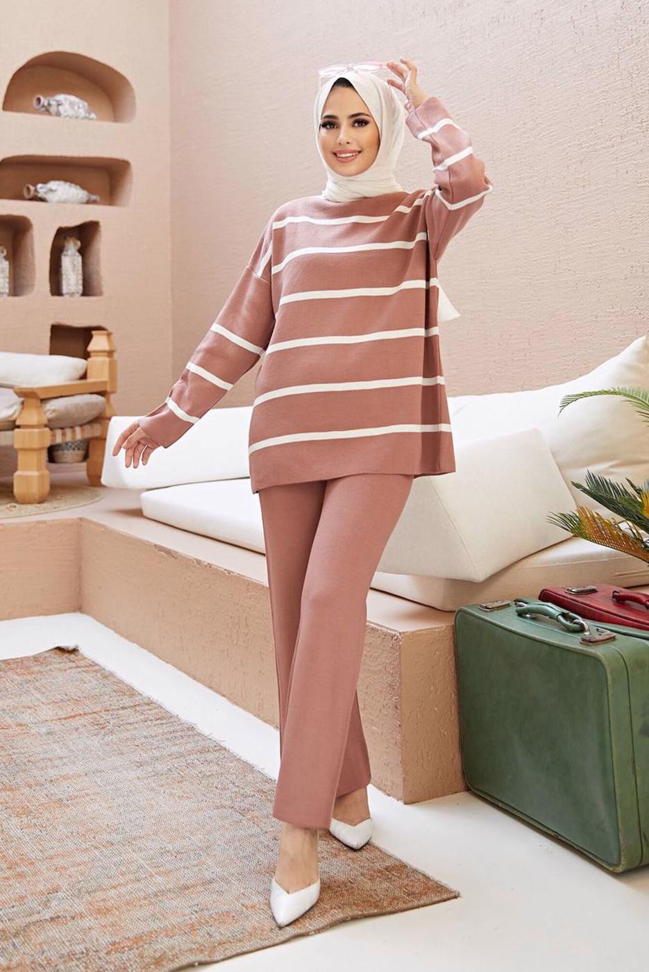 Vêtements hijab ROSE COSTUME PANTALON EN MAILLE 2 PIÈCES À RAYURES 1204