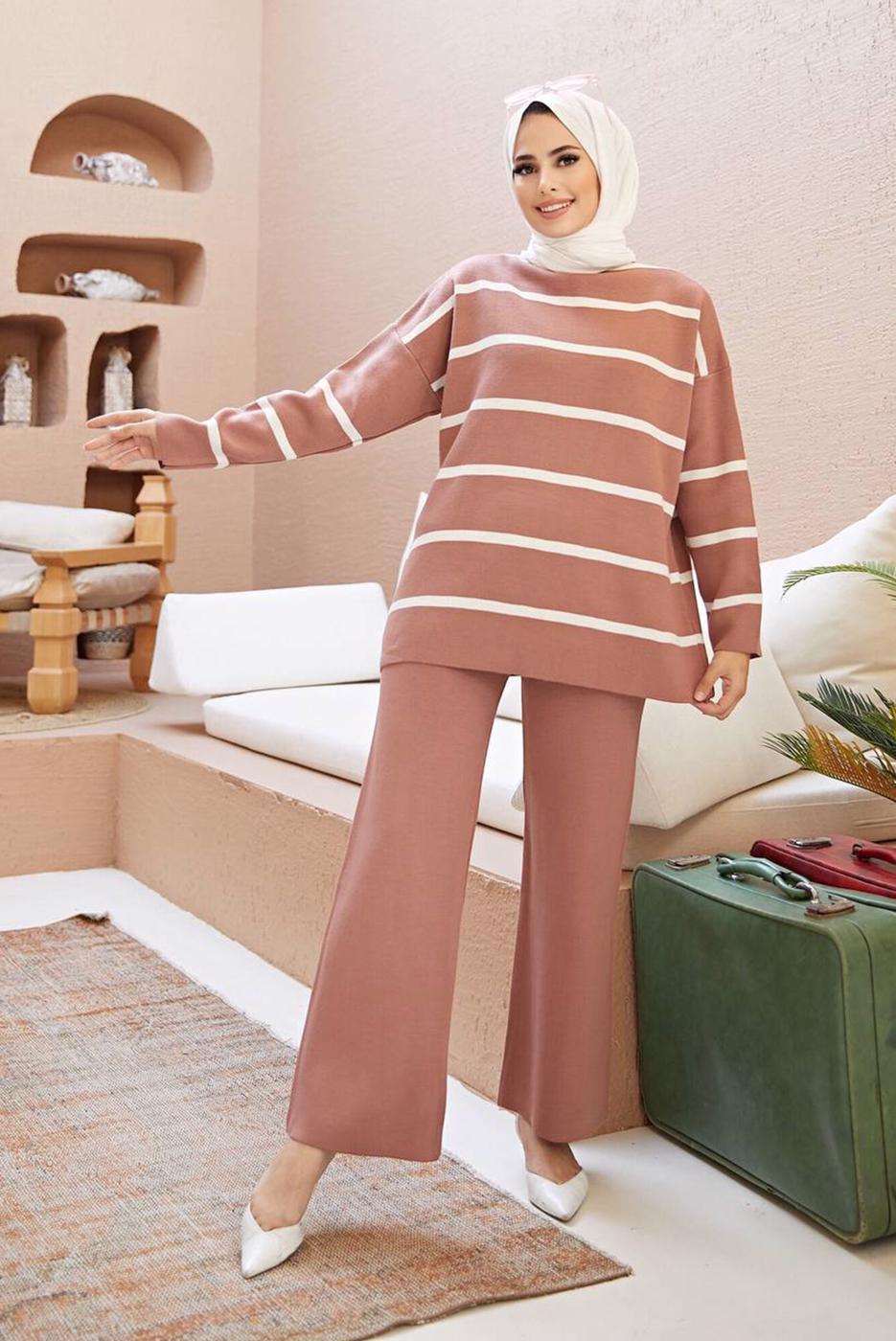 Vêtements hijab ROSE COSTUME PANTALON EN MAILLE 2 PIÈCES À RAYURES 1204