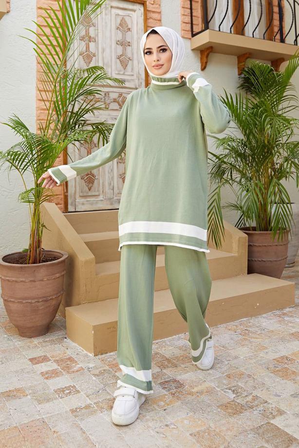 Tesettür giyim  ŞERİT DETAYLI İKİLİ PANT. TAKIM T 3104  - TRENDTESETTÜR