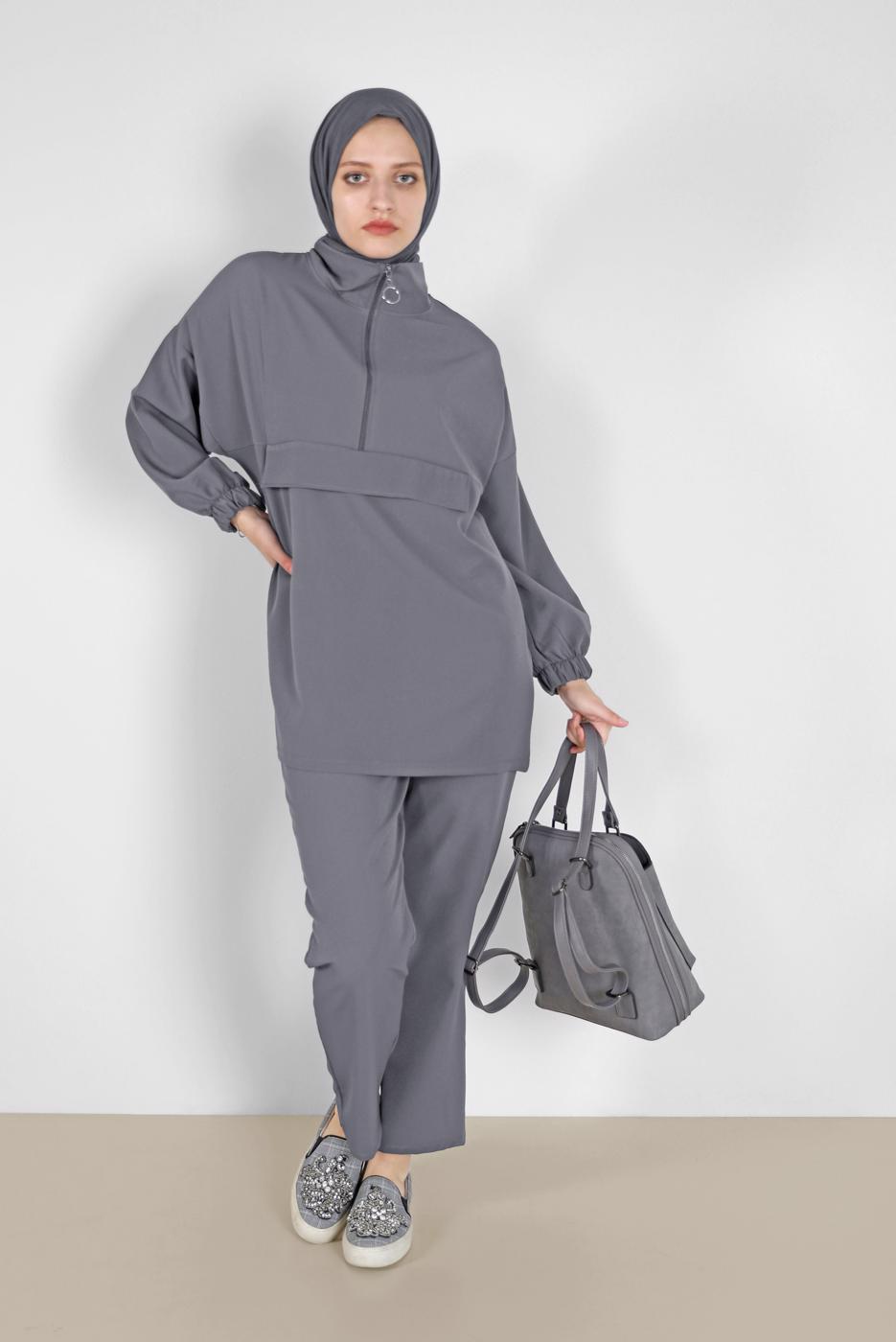 Tesettür giyim GRİ MANŞETLERİ LASTİKLİ FERMUARLI İKİLİ PANT. TAKIM 6020 