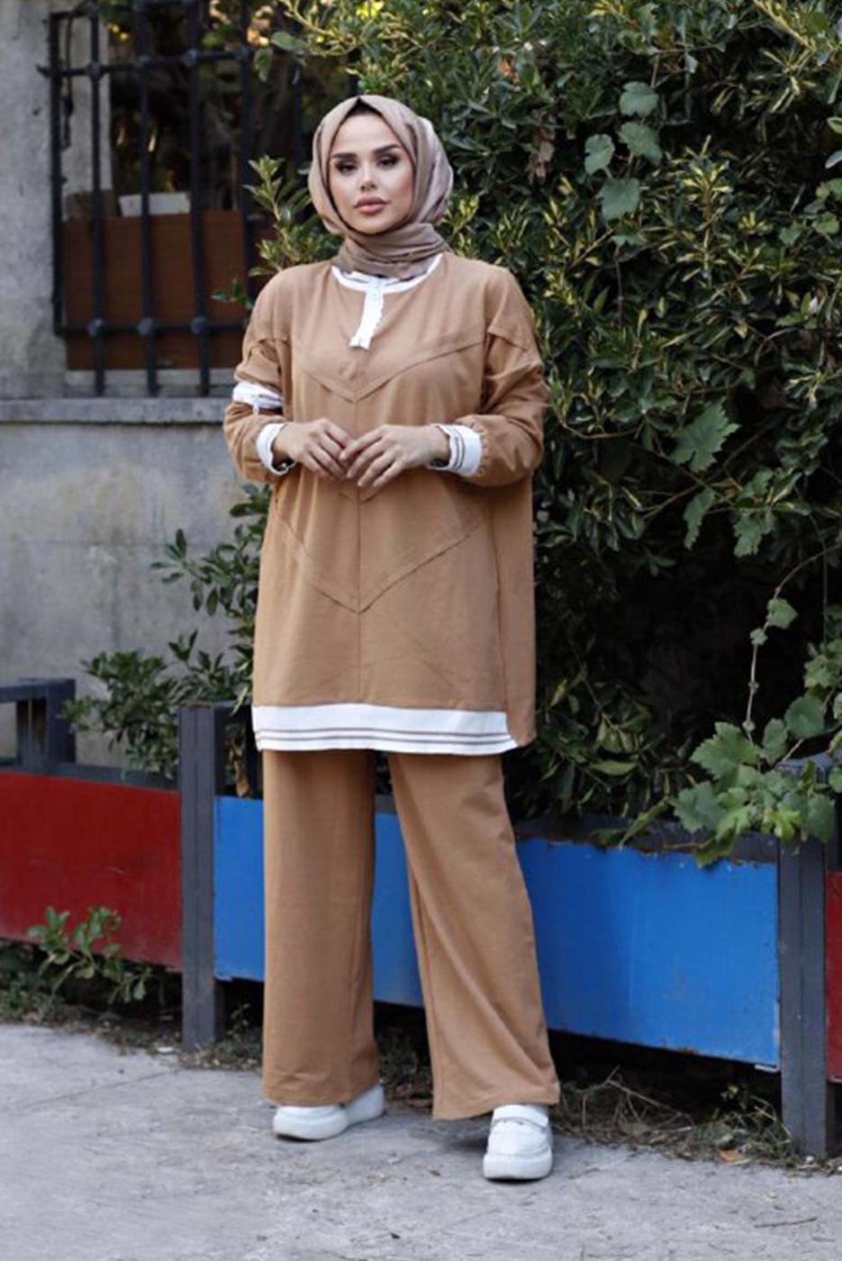 Hijab clothing BROWN 2-PIECE PANTS SUIT WITH ELASTIC CUFFS 7007 