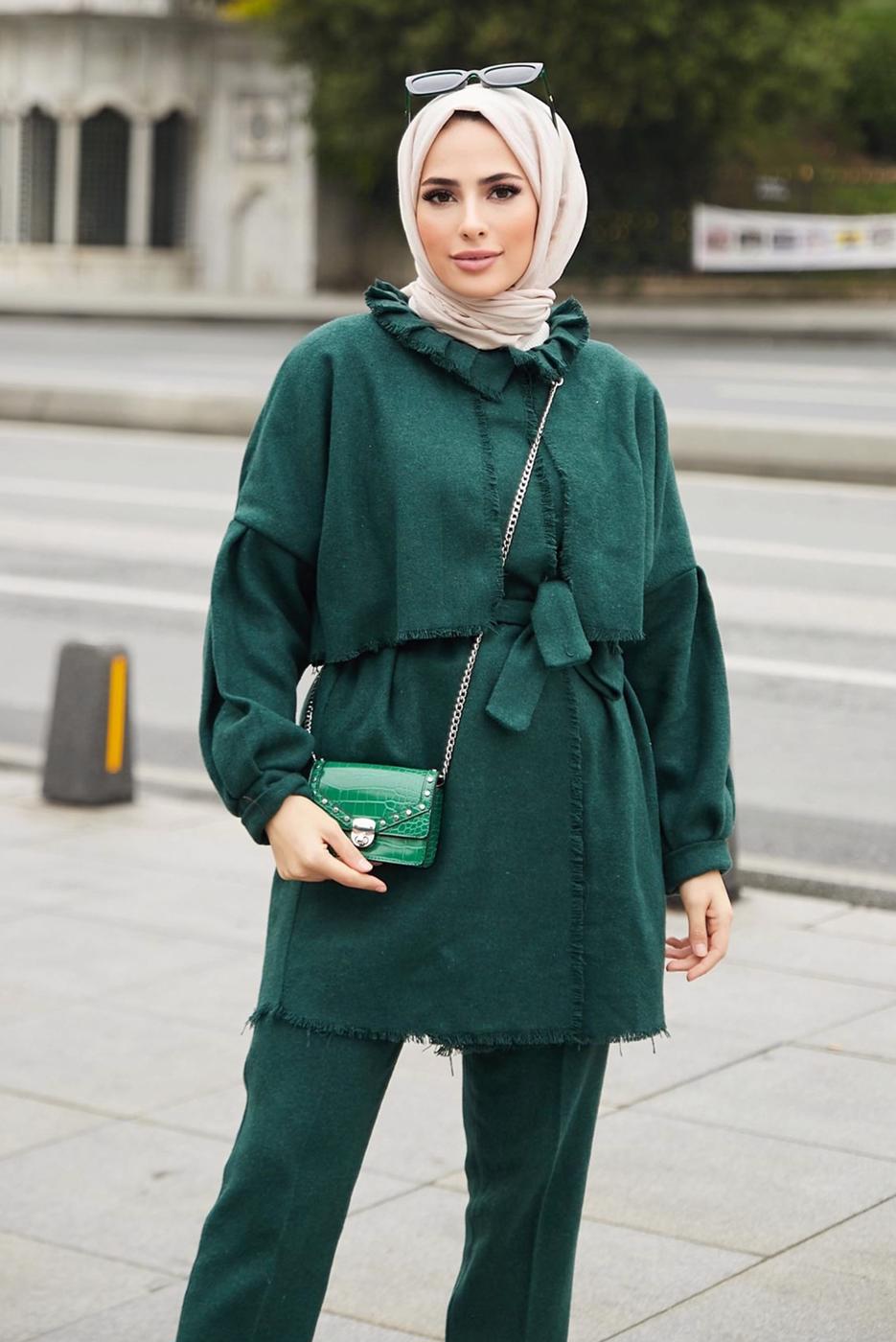 Tesettür giyim YEŞİL YAKA DETAYLI KUŞAKLI İKİLİ PANT. TAKIM 7030 