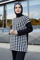 Vêtements hijab NOIR ENSEMBLE MAILLE 2 PIÈCES AVEC PANTALON À MOTIFS GÉOMÉTRIQUES 9204