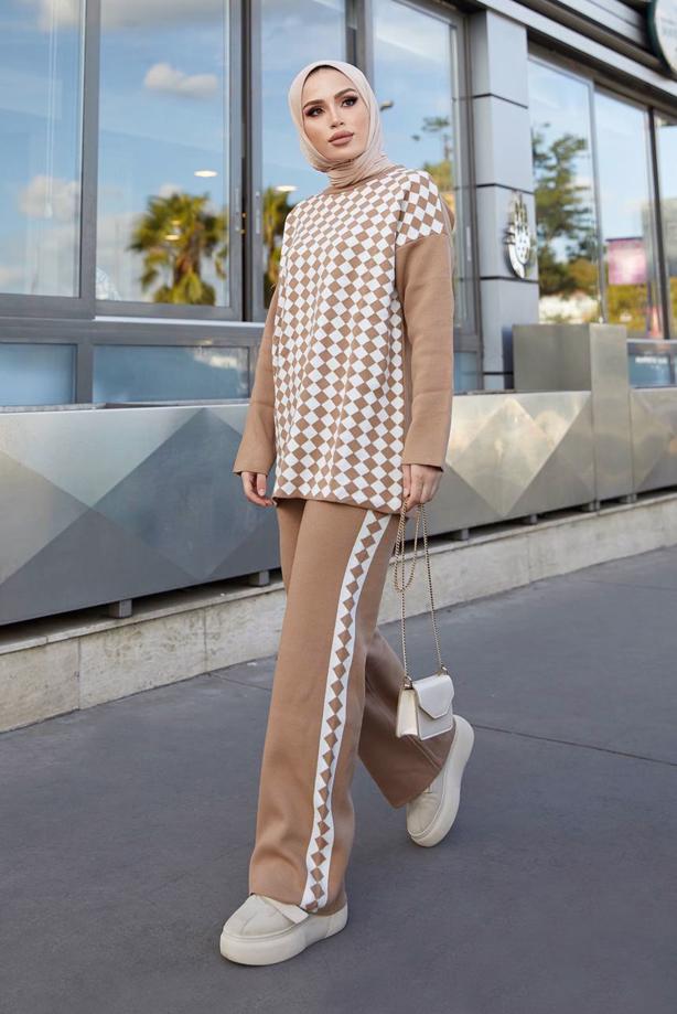 Vêtements hijab  GEOMETRIC PATTERN 2-PIECE KNITWEAR SUIT WITH PANTS 9204  - TRENDTESETTÜR