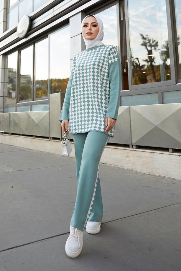 Vêtements hijab  GEOMETRIC PATTERN 2-PIECE KNITWEAR SUIT WITH PANTS 9204  - TRENDTESETTÜR