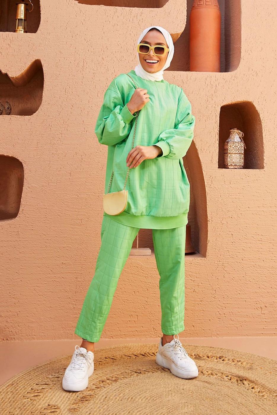 Hijab clothing GREEN QUILTED 2-PIECE PANTS SUIT 9320