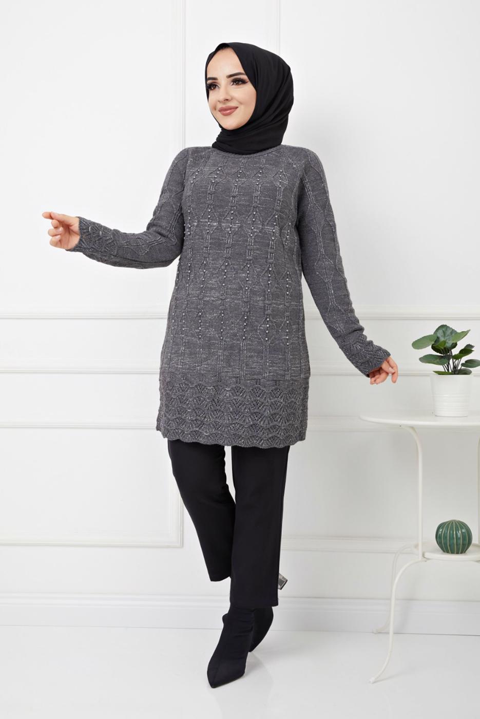 Tesettür giyim GRİ KENDİNDEN DESENLİ BONCUK İŞLEMELİ TRİKO TUNİK 2629 