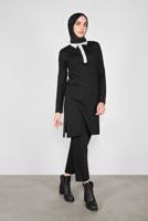 Tesettür giyim SİYAH POLO YAKA KENDİNDEN DESENLİ TRİKO TUNIC 41016 